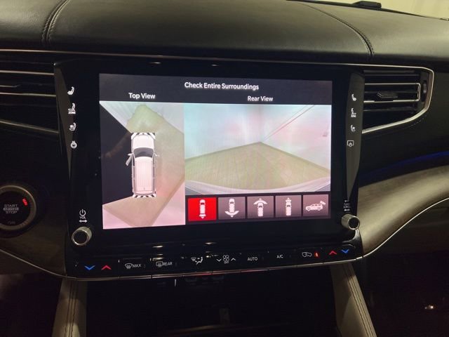 Used 2022 Jeep Grand Wagoneer Series I w/ Flexible Seating Group image 17
