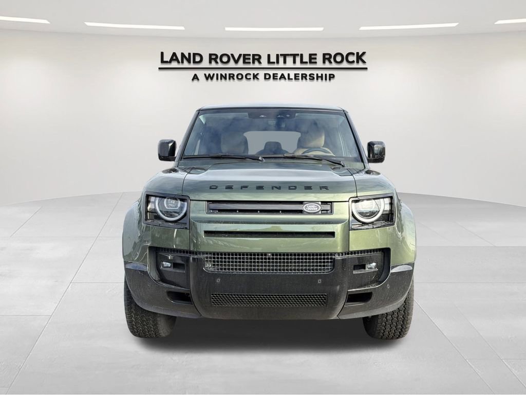 New 2026 Land Rover Defender 110 X-Dynamic SE image 8