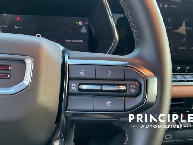 Used 2025 GMC Canyon AT4 AWD/4WD image 25