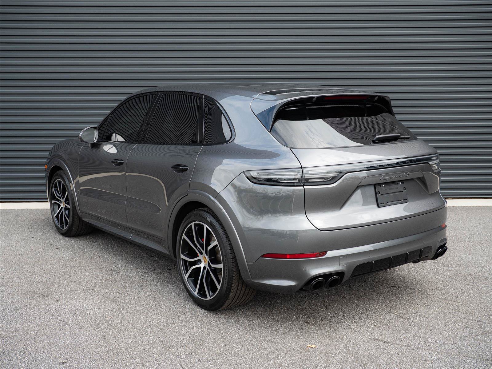 Certified 2023 Porsche Cayenne GTS AWD/4WD image 3