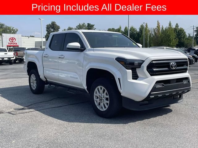 Used 2024 Toyota Tacoma SR5 AWD/4WD image 7