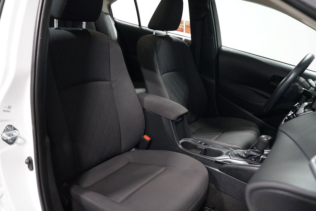 Used 2023 Toyota Corolla LE image 25