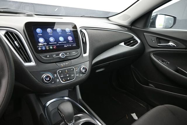 Used 2023 Chevrolet Malibu LT FWD image 20