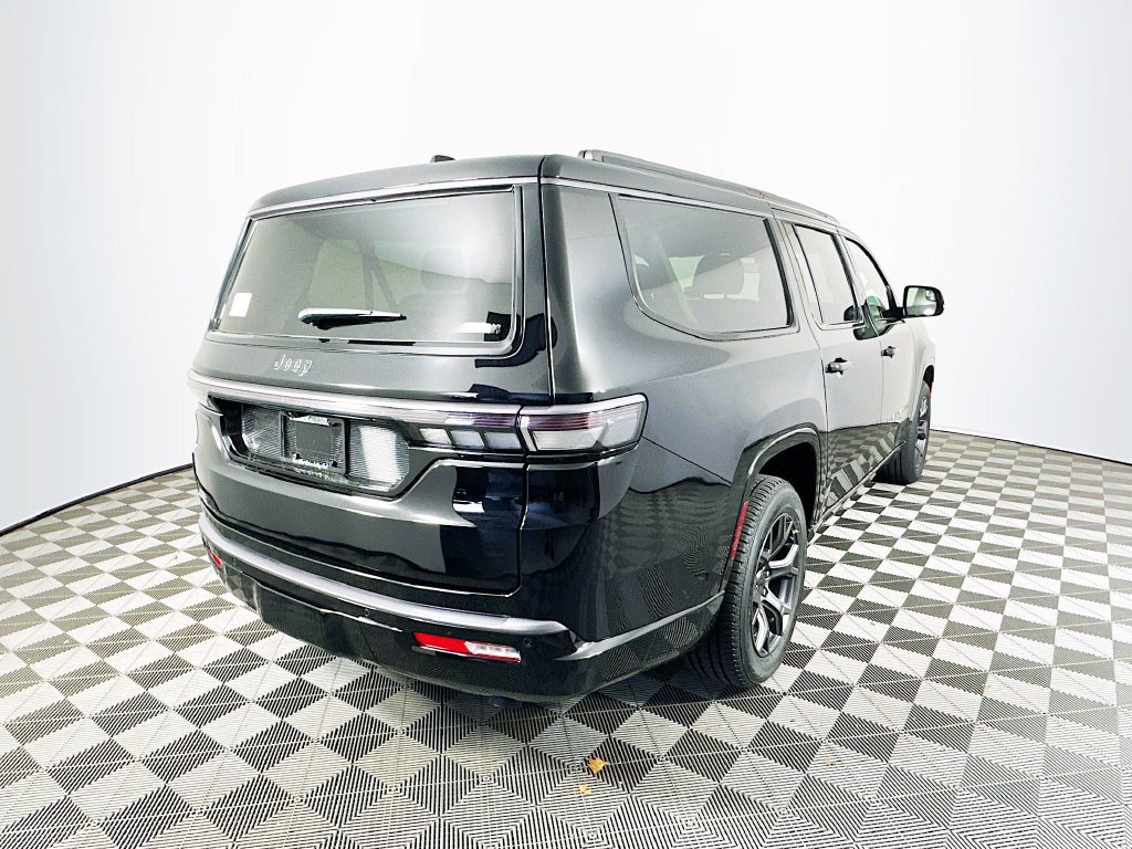 New 2026 Jeep Grand Wagoneer L Limited w/ Premium Group II AWD/4WD image 10