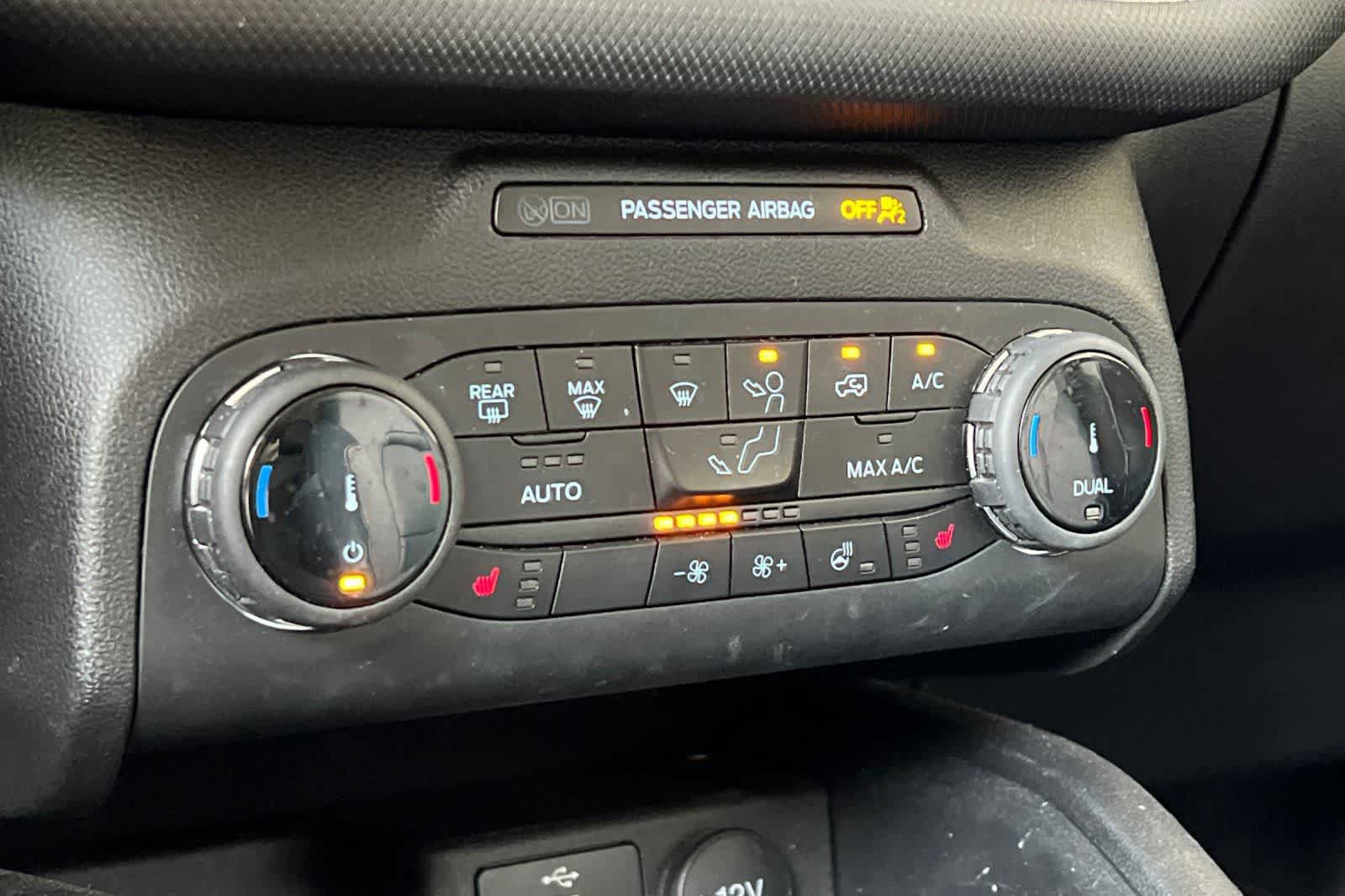 Used 2023 Ford Bronco Sport Outer Banks w/ Tech Package AWD/4WD image 23