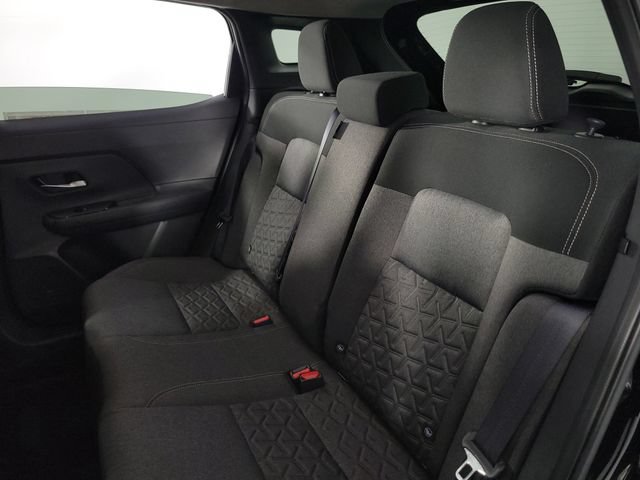 Used 2025 Nissan Kicks SV w/ Charging Package FWD image 18