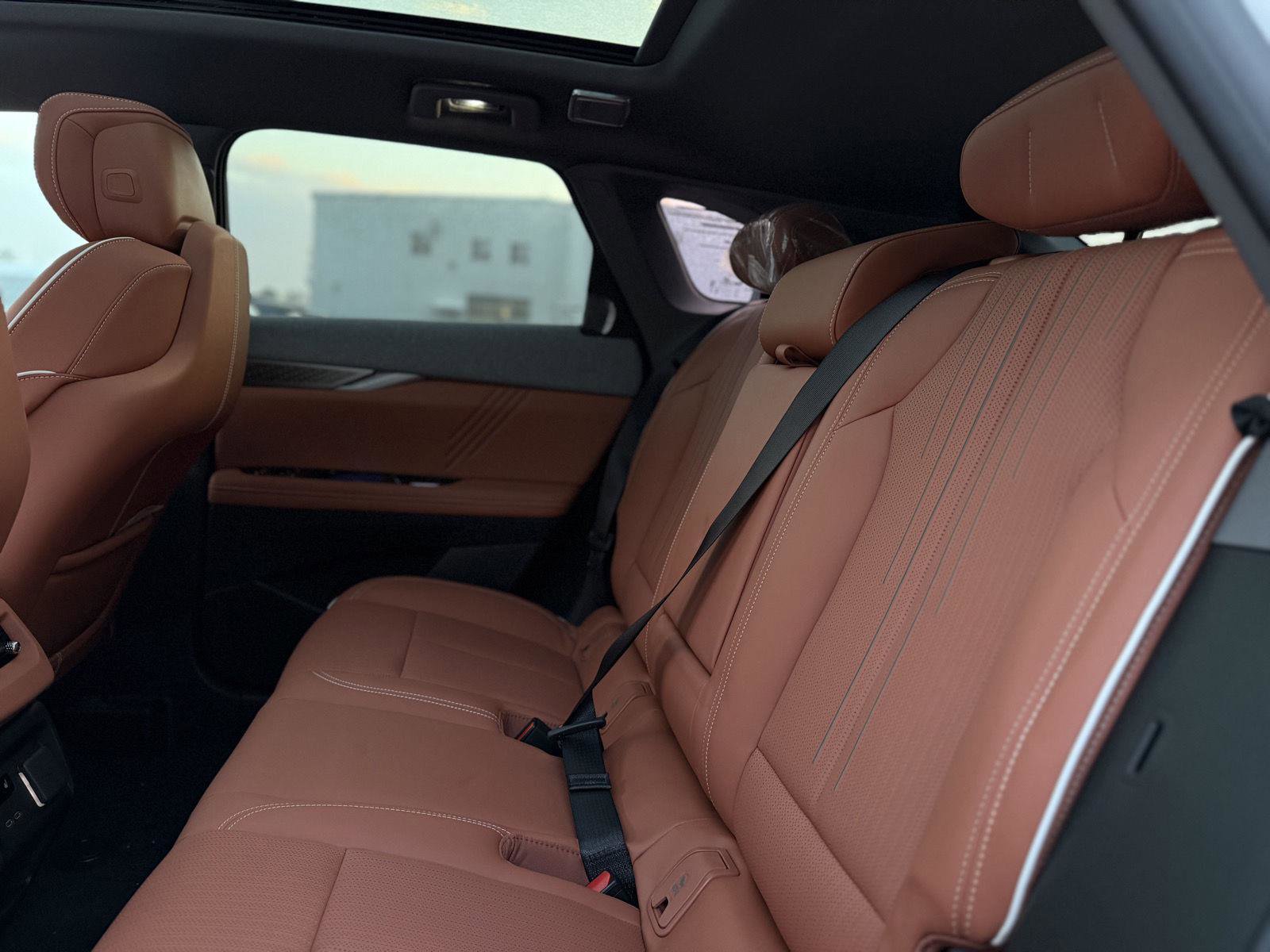 New 2025 Cadillac Optiq Sport 2 image 13