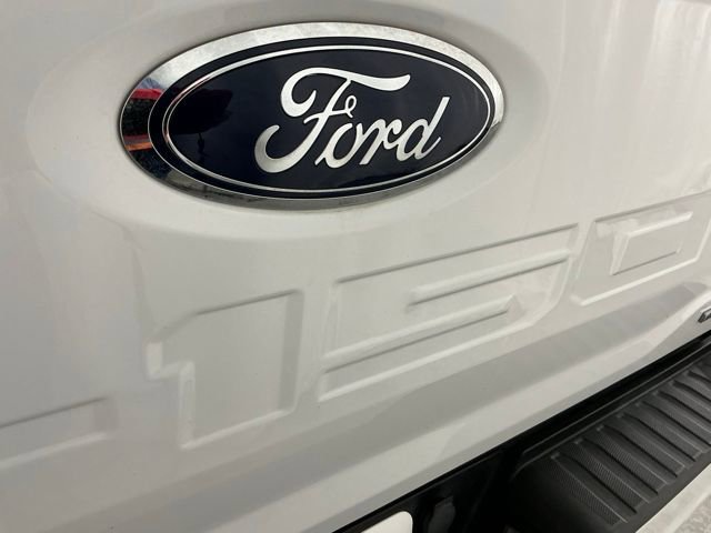 Used 2022 Ford F150 Lariat w/ Max Trailer Tow Package image 5