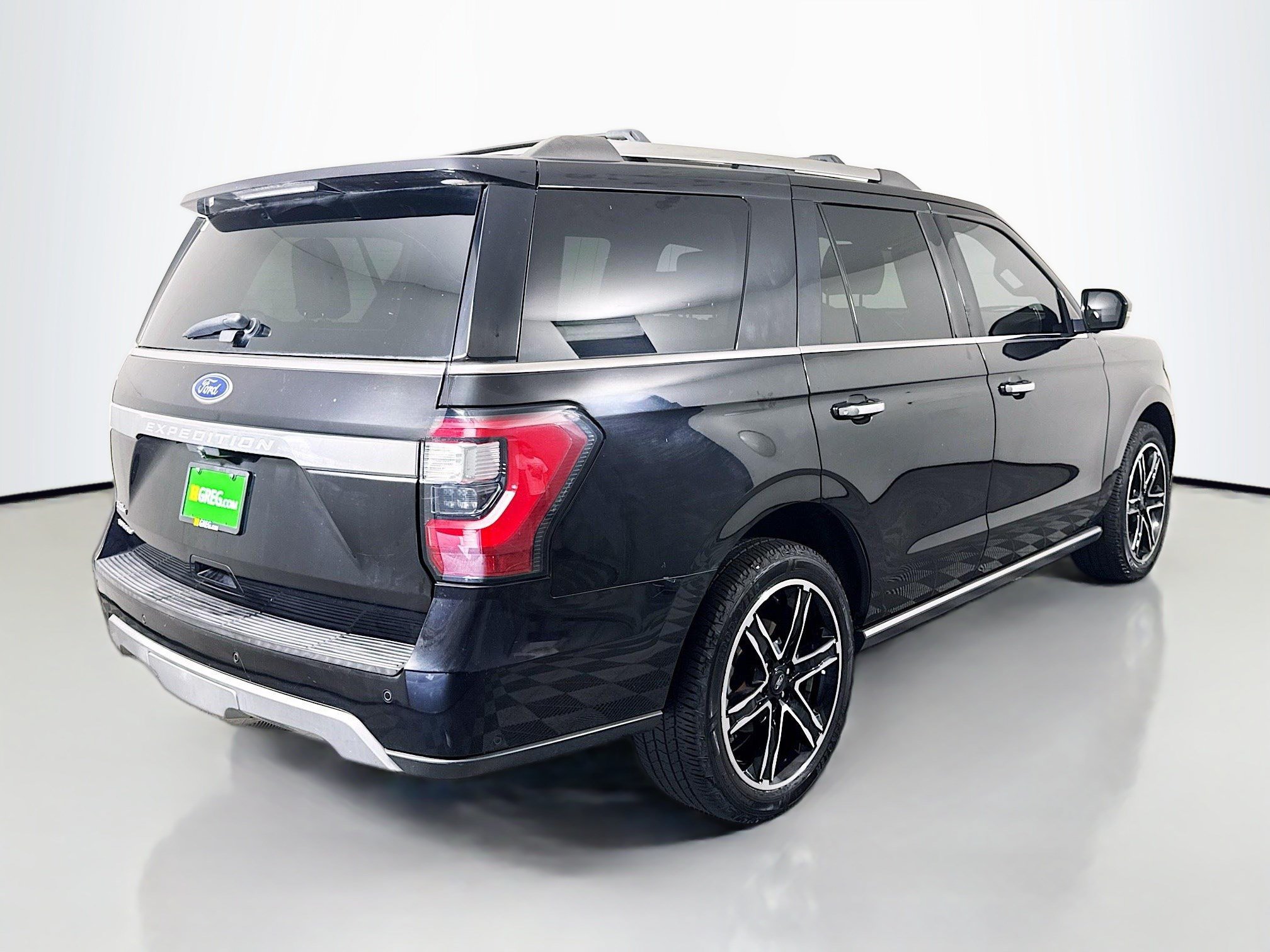 Used 2019 Ford Expedition Limited w/ Special Edition Package RWD image 10