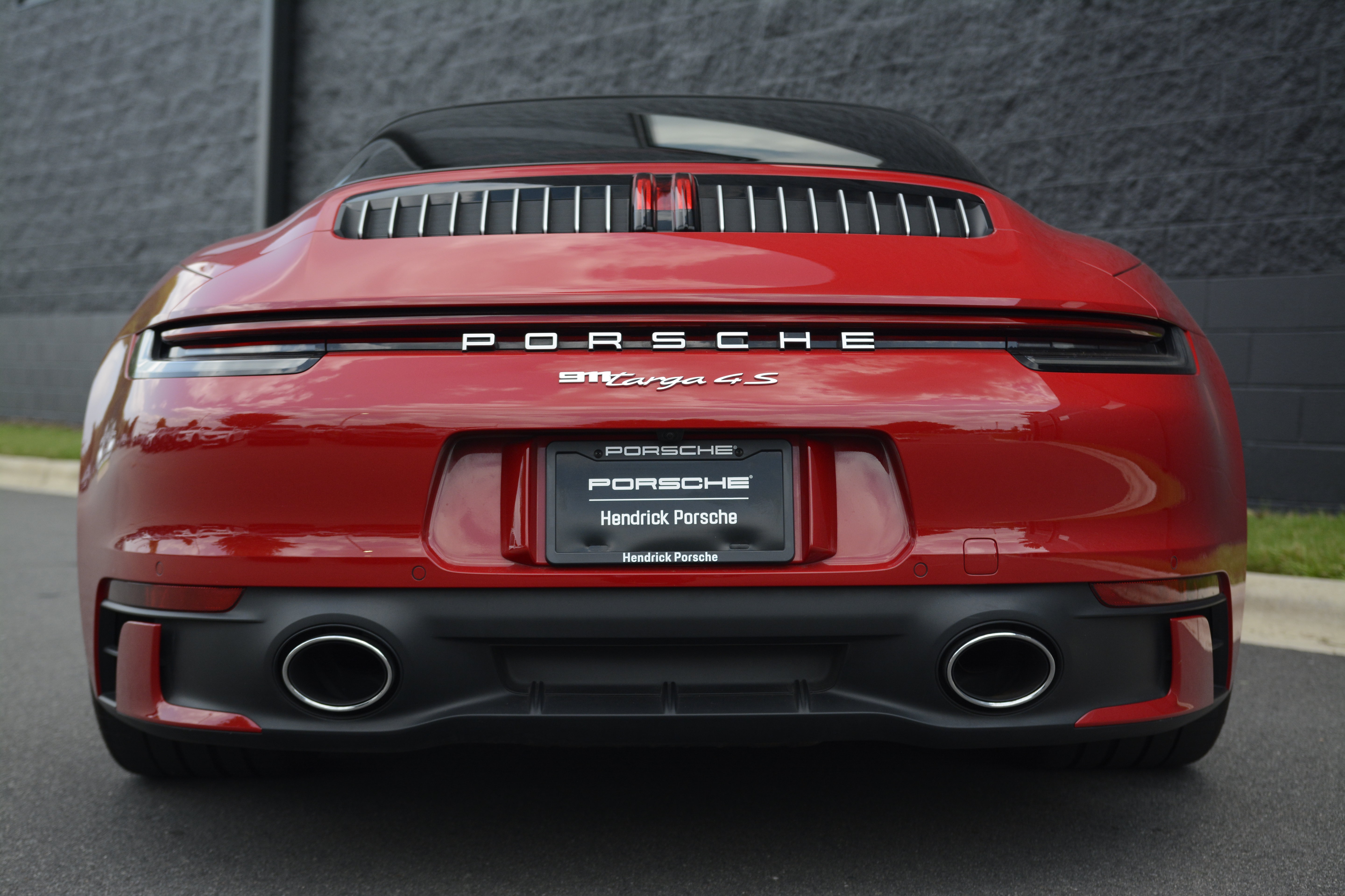 Certified 2022 Porsche 911 Targa 4S AWD/4WD image 6