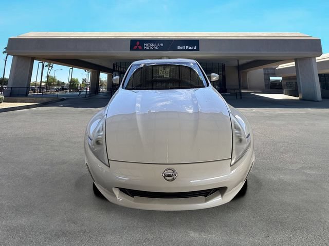 Used 2013 Nissan 370Z Touring w/ Sport Pkg RWD image 2