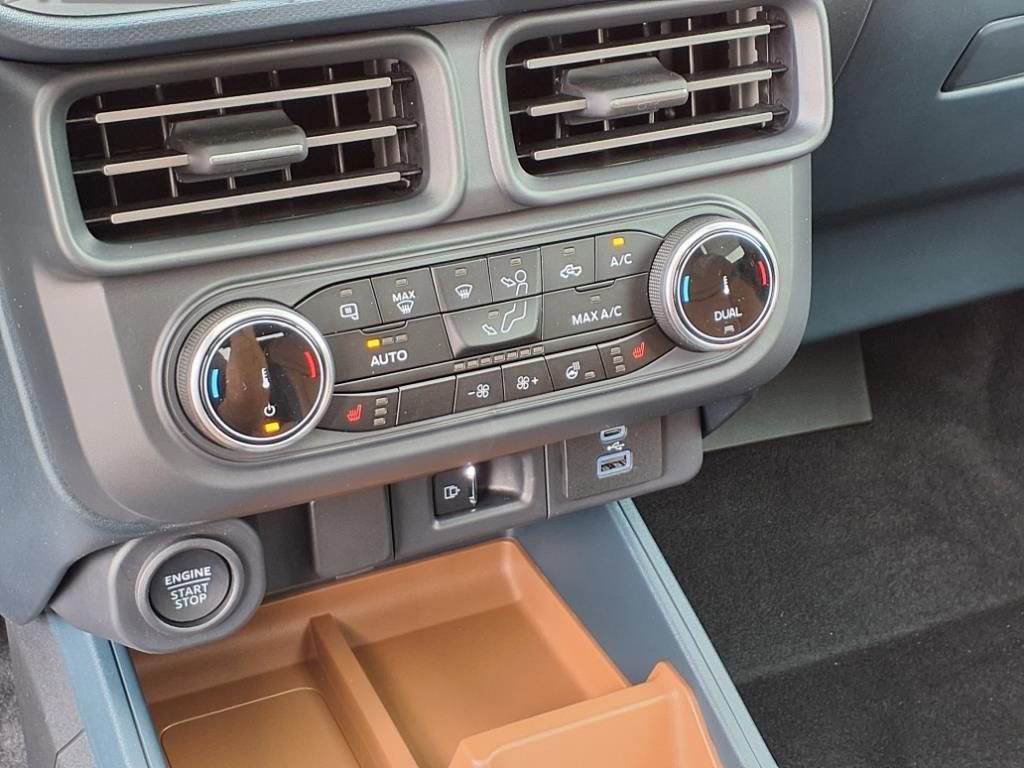 New 2024 Ford Maverick Lariat w/ 4K Tow Package image 23