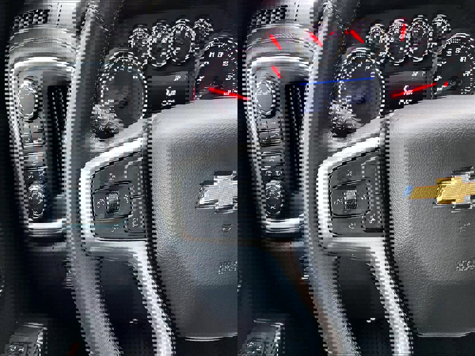 Used 2022 Chevrolet Silverado 1500 LT image 22