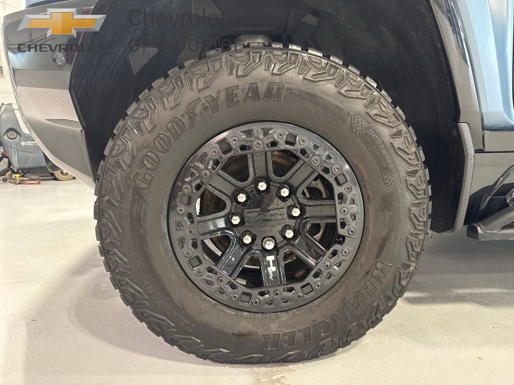 Used 2024 GMC Hummer EV 3X w/ Omega Edition AWD/4WD image 47