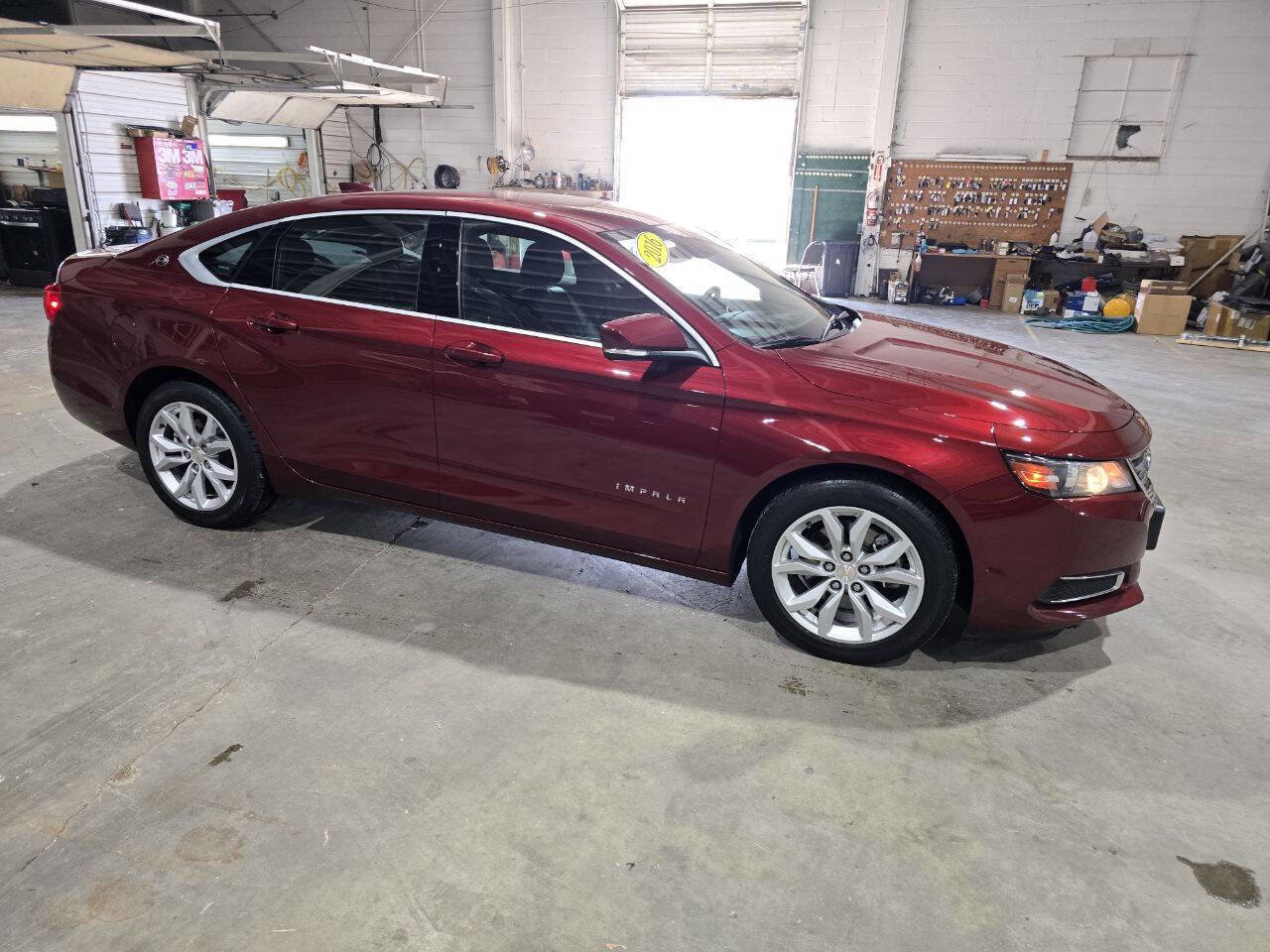 Used 2016 Chevrolet Impala LT w/ Leather Package image 16