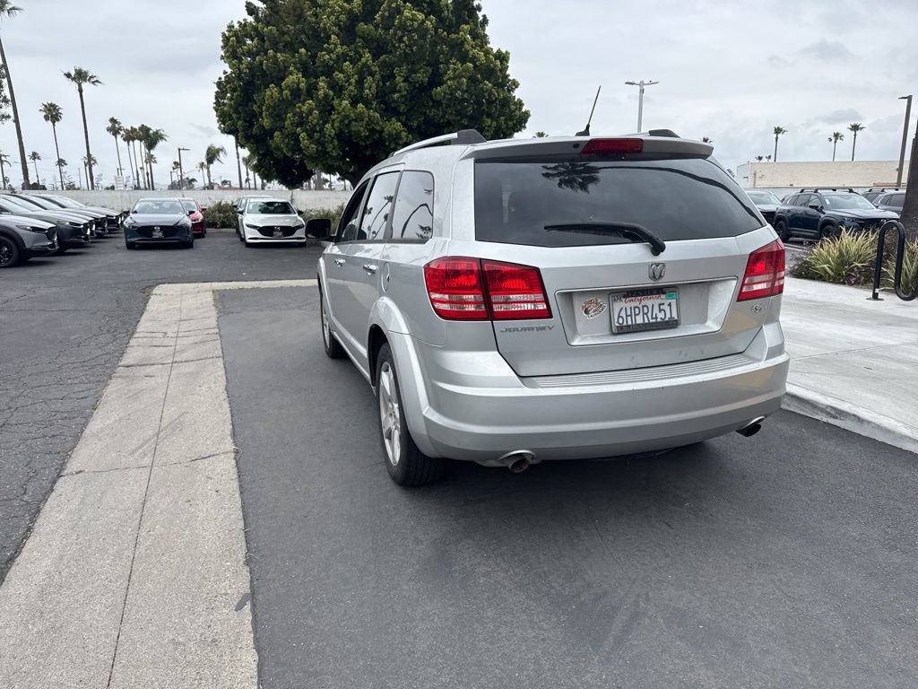 Used 2009 Dodge Journey R/T w/ Flexible Seating Group FWD image 19