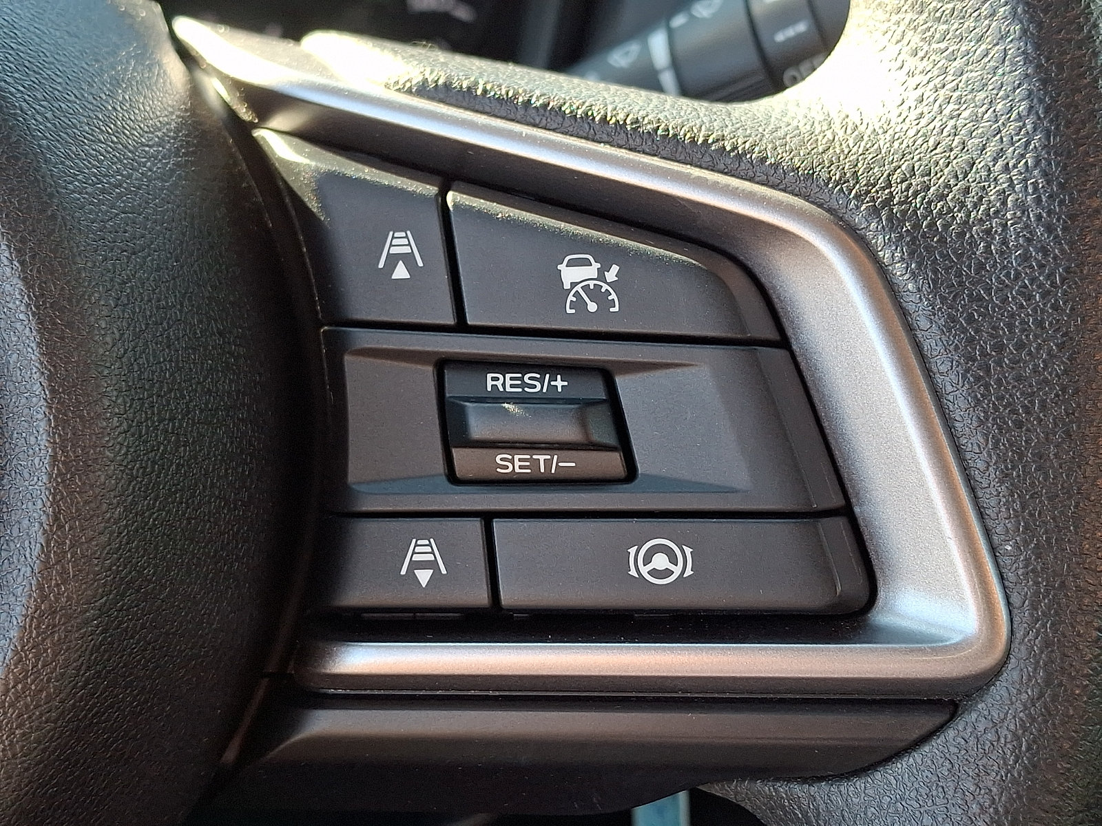 Certified 2024 Subaru Impreza 2.0i AWD/4WD image 22