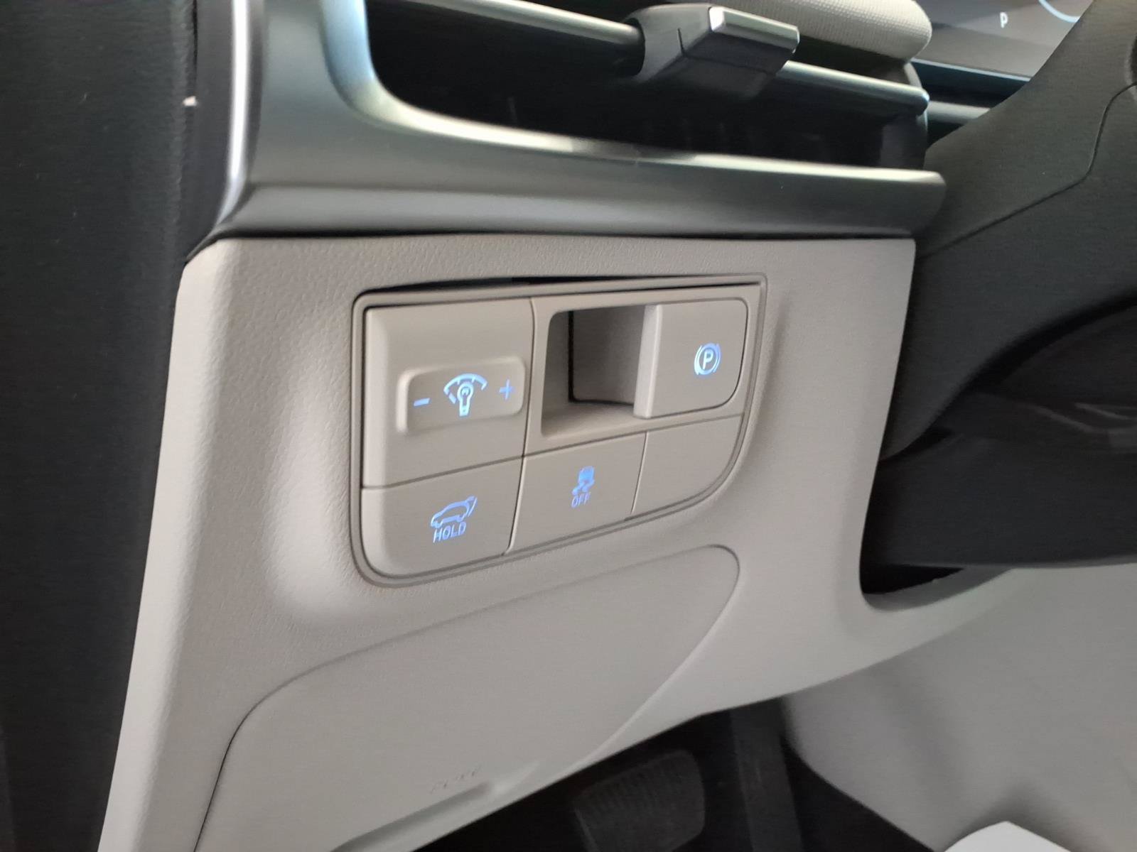 Certified 2025 Hyundai Tucson Limited AWD/4WD image 21