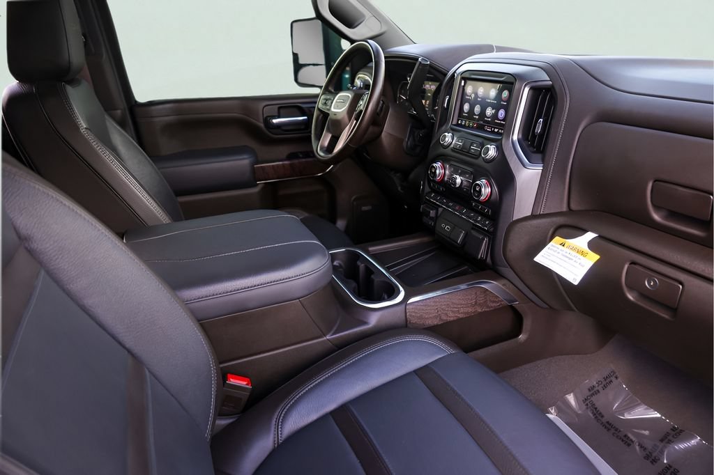Used 2023 GMC Sierra 2500 Denali w/ Denali Ultimate Package AWD/4WD image 33
