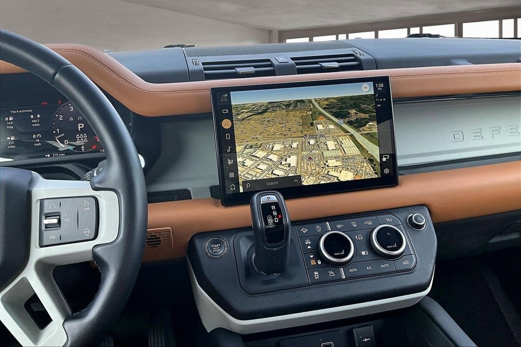 Used 2023 Land Rover Defender 130 SE image 6