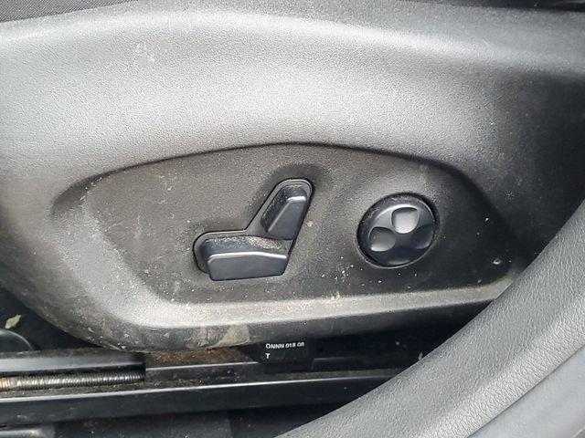 Used 2020 Jeep Renegade Limited AWD/4WD image 11