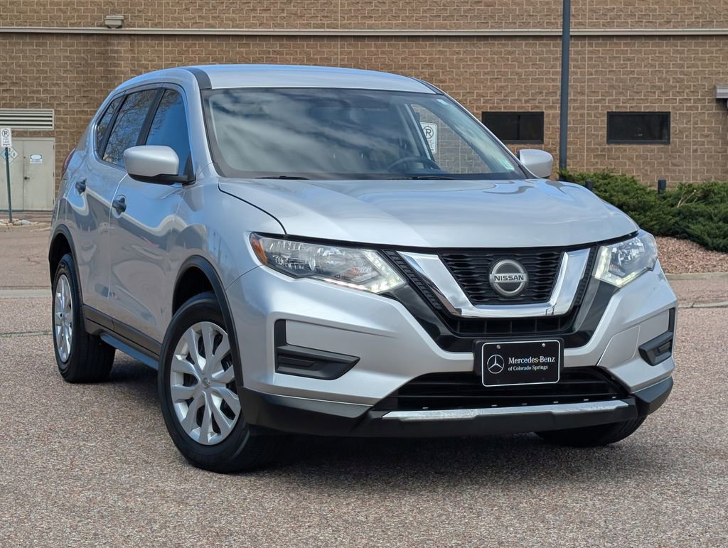 Used 2018 Nissan Rogue S image 28