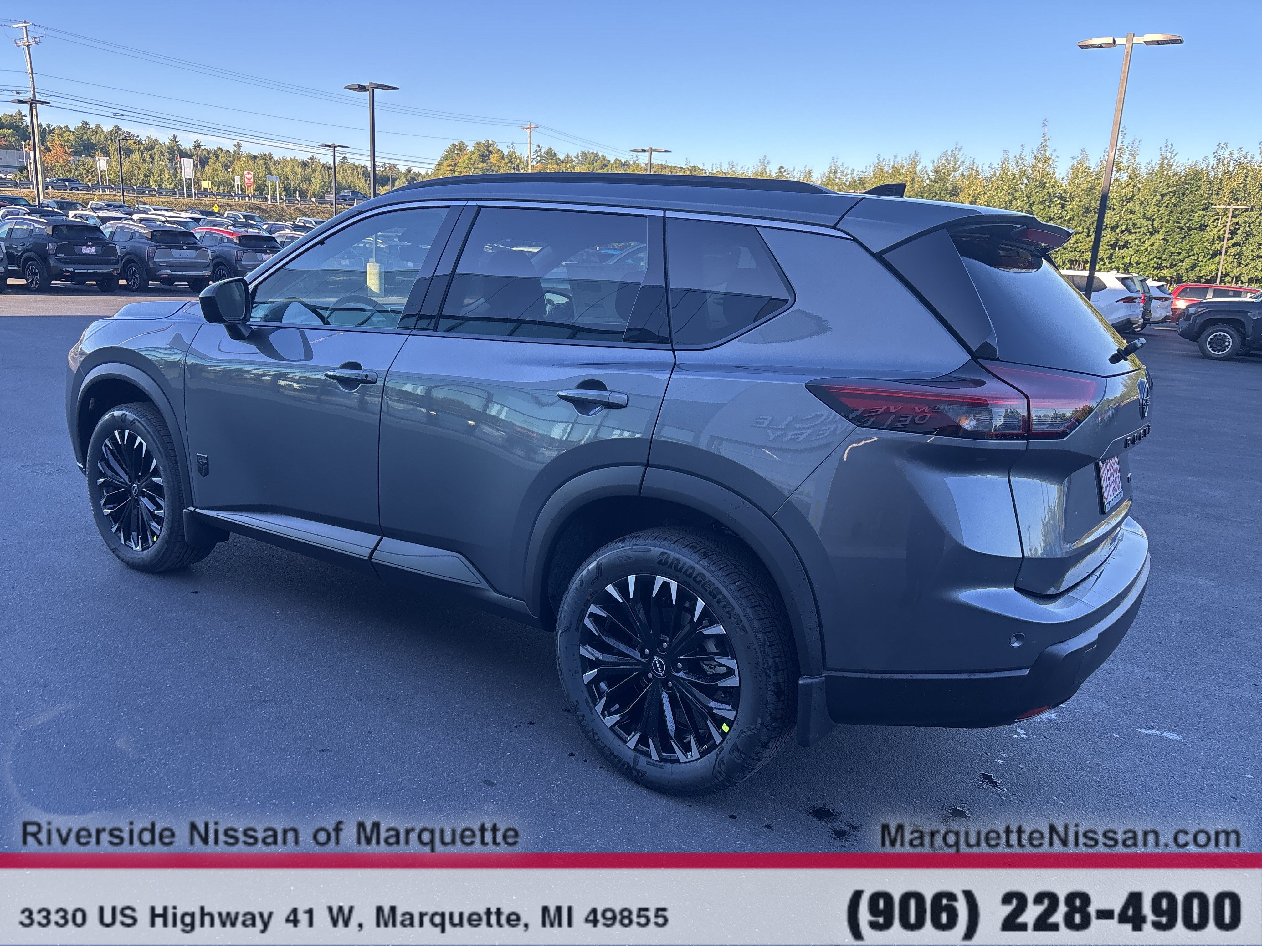 New 2026 Nissan Rogue Dark Armor AWD/4WD image 6