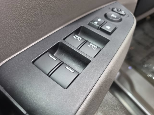 Used 2016 Honda Odyssey EX-L image 25
