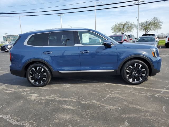 Used 2024 Kia Telluride SX w/ Towing Package image 8