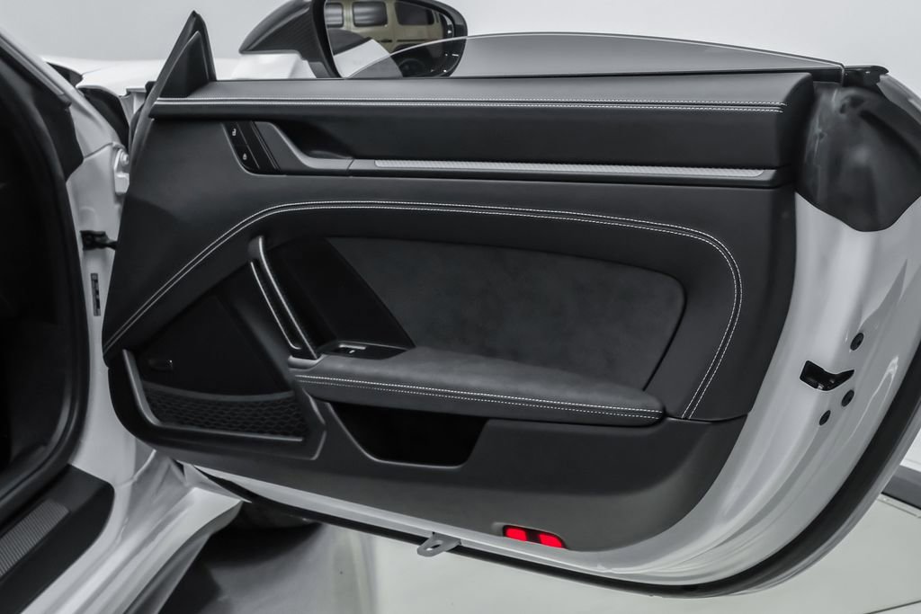 Used 2026 Porsche 911 GT3 w/ Weissach Package image 38