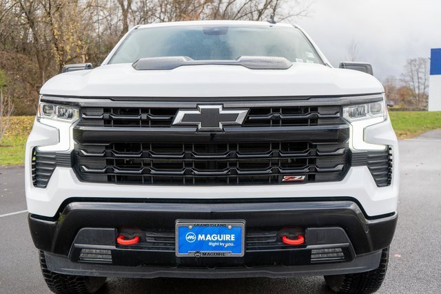 Used 2024 Chevrolet Silverado 1500 LT Trail Boss image 3