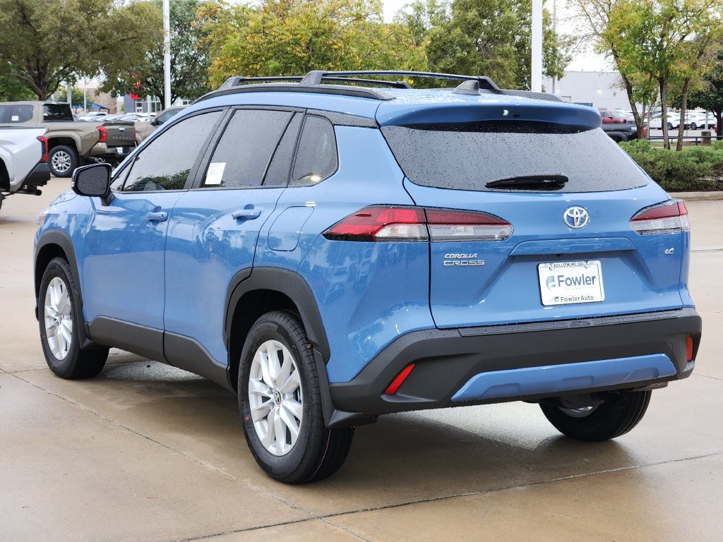 New 2026 Toyota Corolla Cross LE FWD image 7