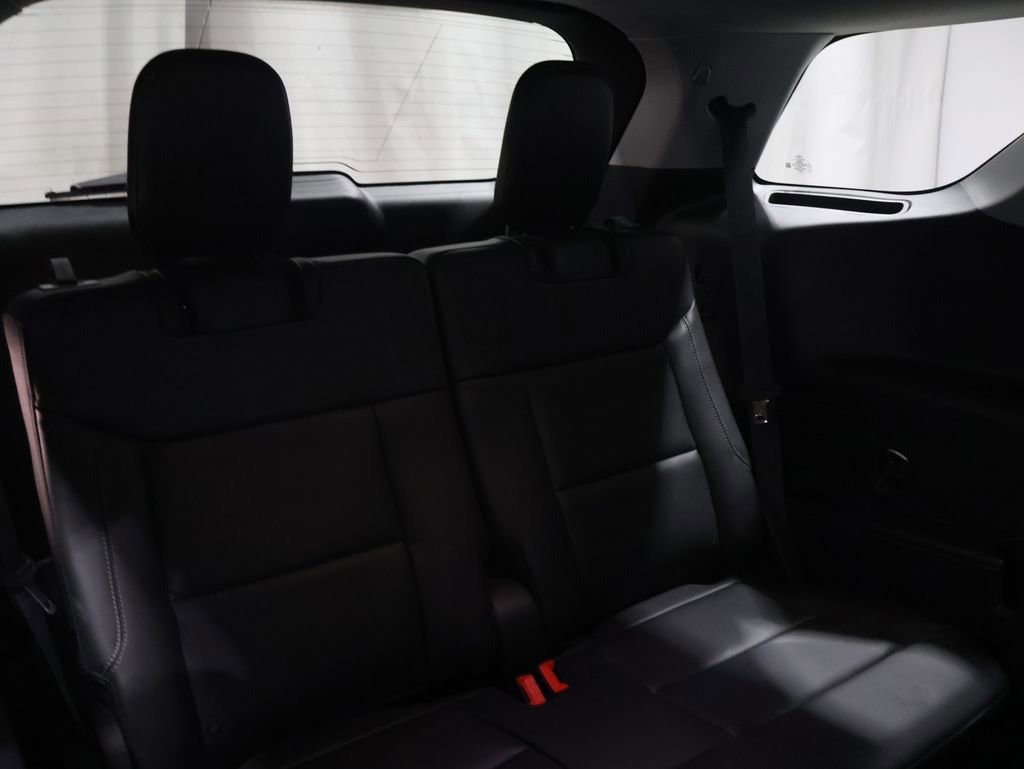 Used 2024 Ford Explorer XLT w/ Equipment Group 202A image 23