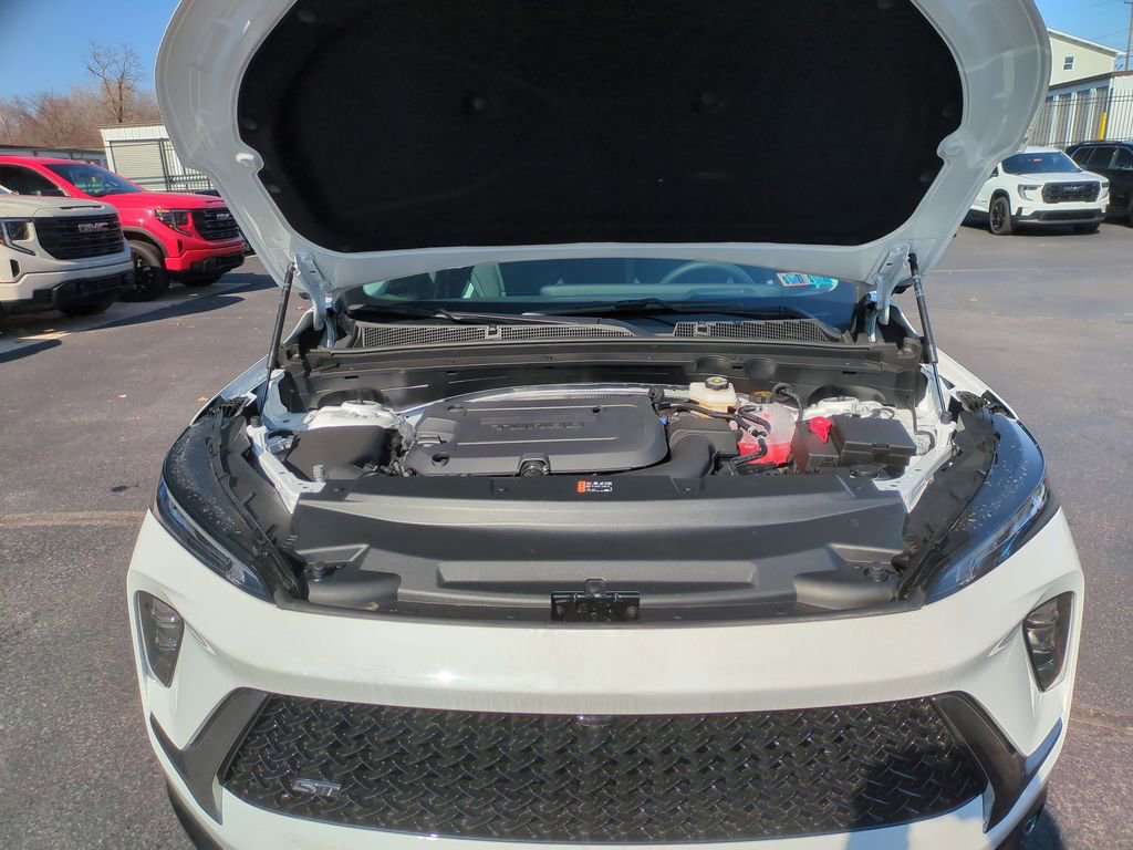 New 2026 Buick Envision Sport Touring image 17