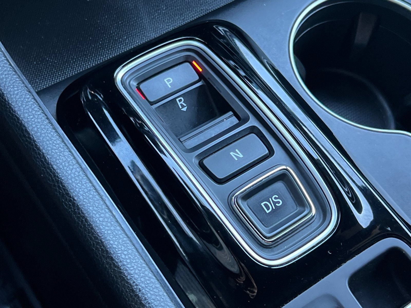 Certified 2025 Honda Pilot Sport image 22