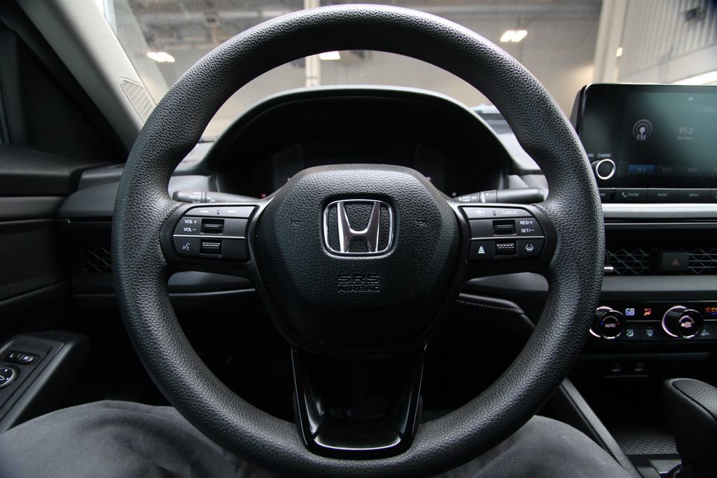Used 2024 Honda Accord EX image 19