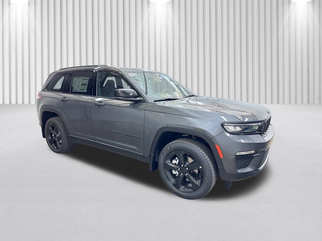 New 2025 Jeep Grand Cherokee Limited w/ Black Appearance Package image 2