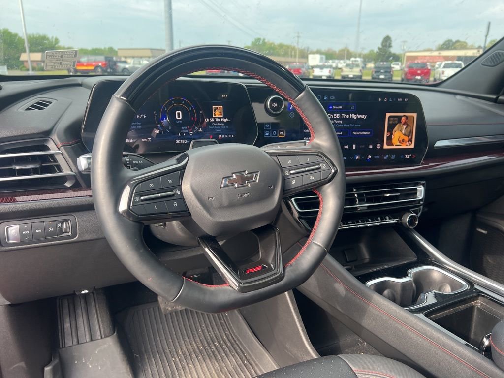 Used 2024 Chevrolet Traverse RS image 10