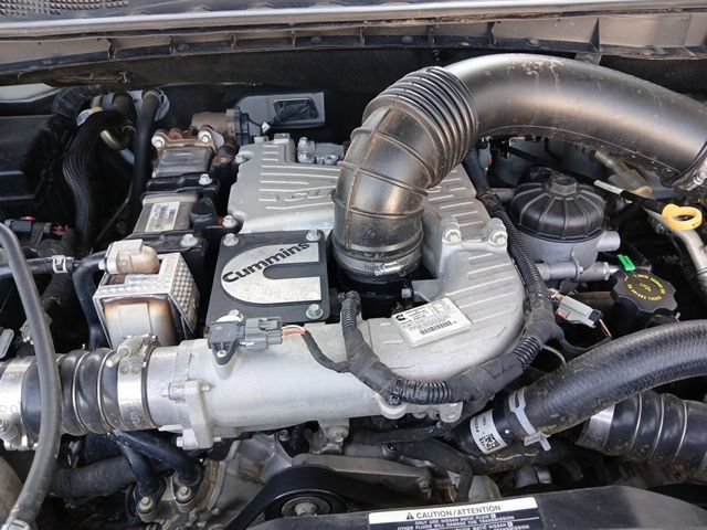 Used 2017 Nissan Titan Platinum Reserve AWD/4WD image 51