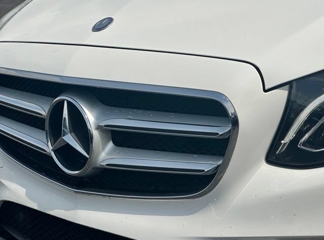 Certified 2017 Mercedes-Benz E 300 4MATIC image 7