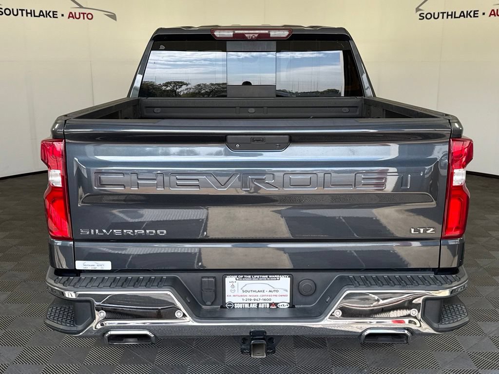 Used 2022 Chevrolet Silverado 1500 LTZ w/ LTZ Premium Package AWD/4WD image 7