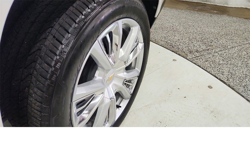 Certified 2024 Chevrolet Tahoe High Country w/ Premium Package image 33