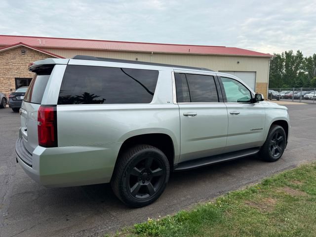 Used 2017 Chevrolet Suburban LT w/ Max Trailering Package AWD/4WD image 4