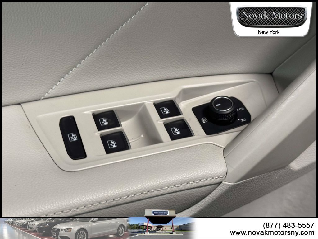 Used 2023 Volkswagen Tiguan SE AWD/4WD image 14