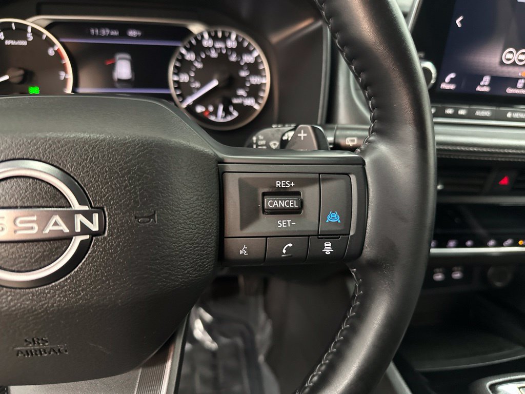 Used 2025 Nissan Rogue SV AWD/4WD image 15
