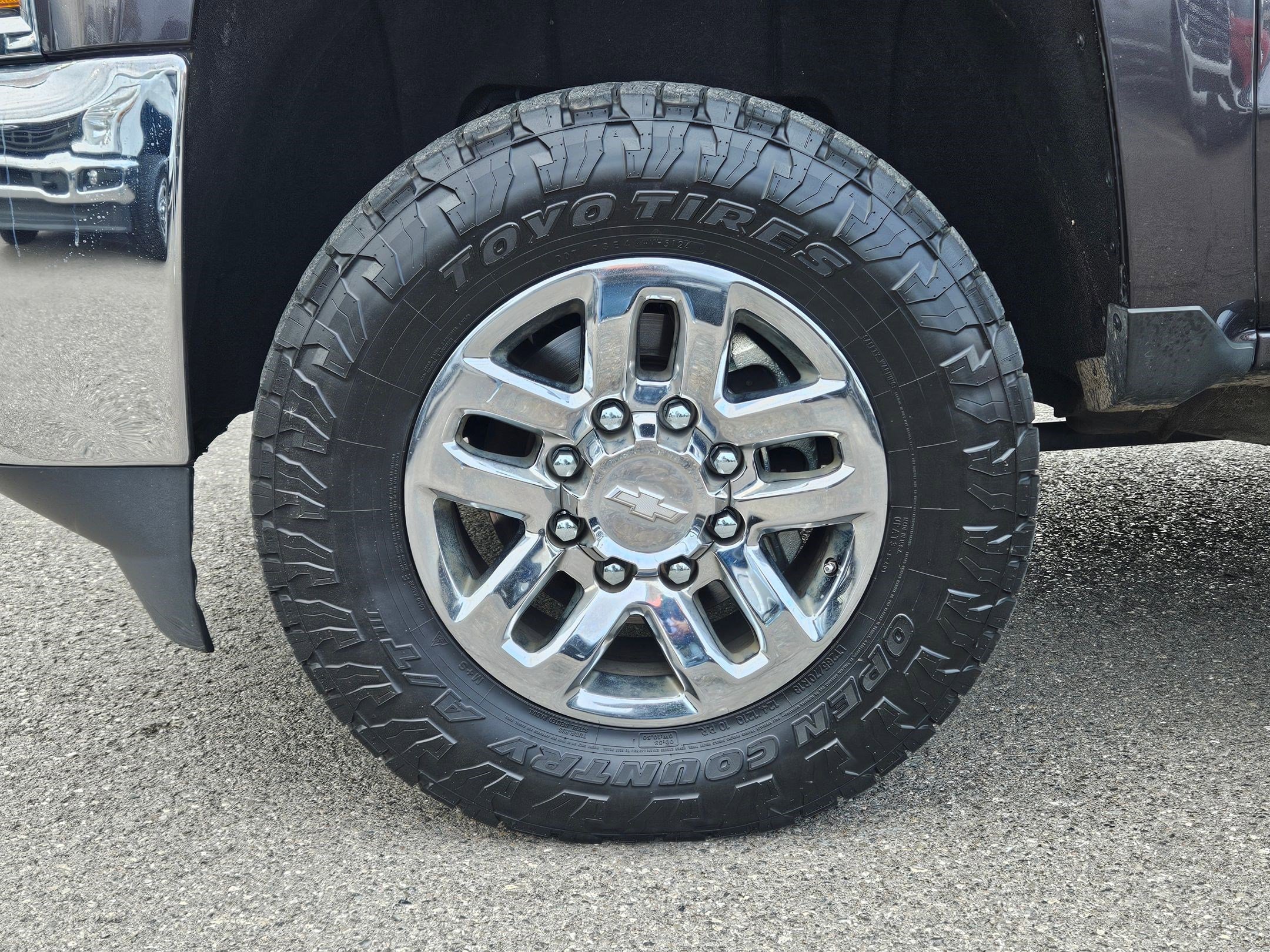 Used 2015 Chevrolet Silverado 3500 LTZ w/ Duramax Plus Package image 11