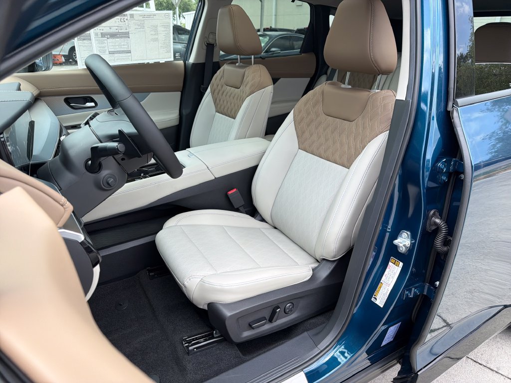 New 2026 Nissan Murano Platinum w/ Cargo Package AWD/4WD image 31