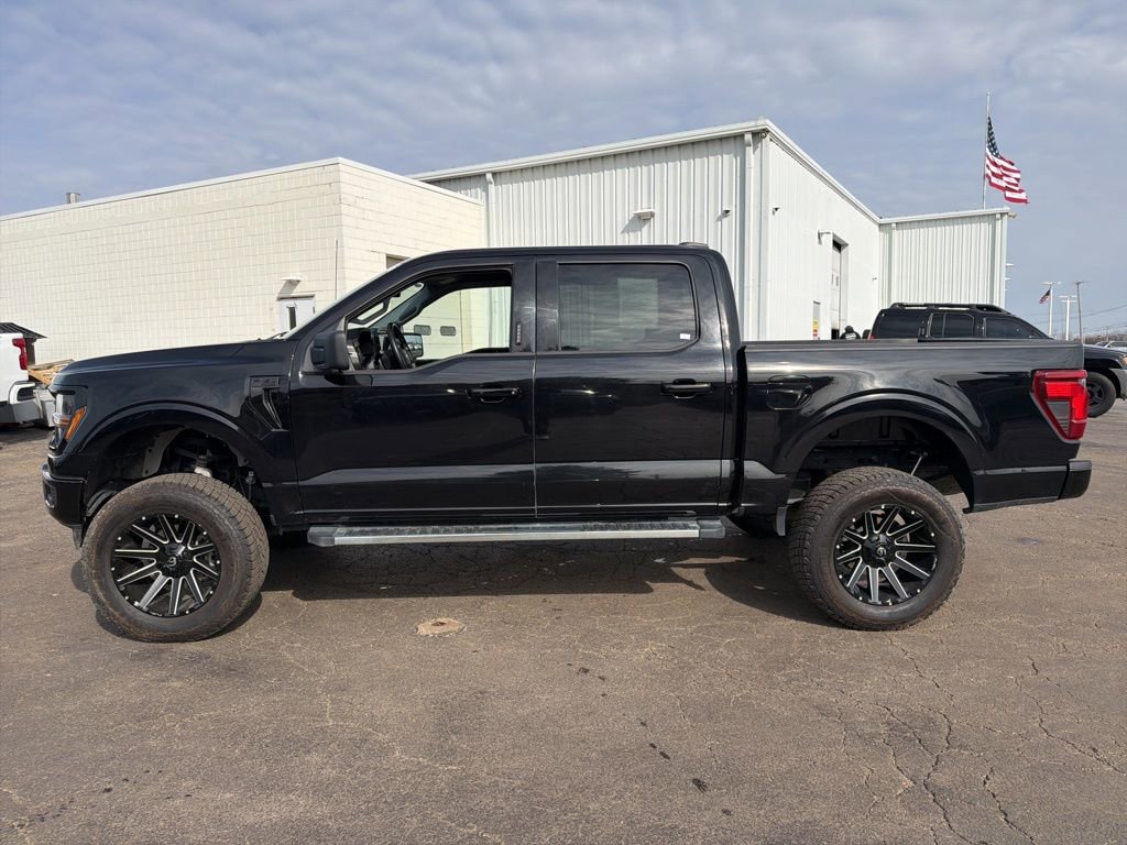 Used 2024 Ford F150 XLT AWD/4WD image 9