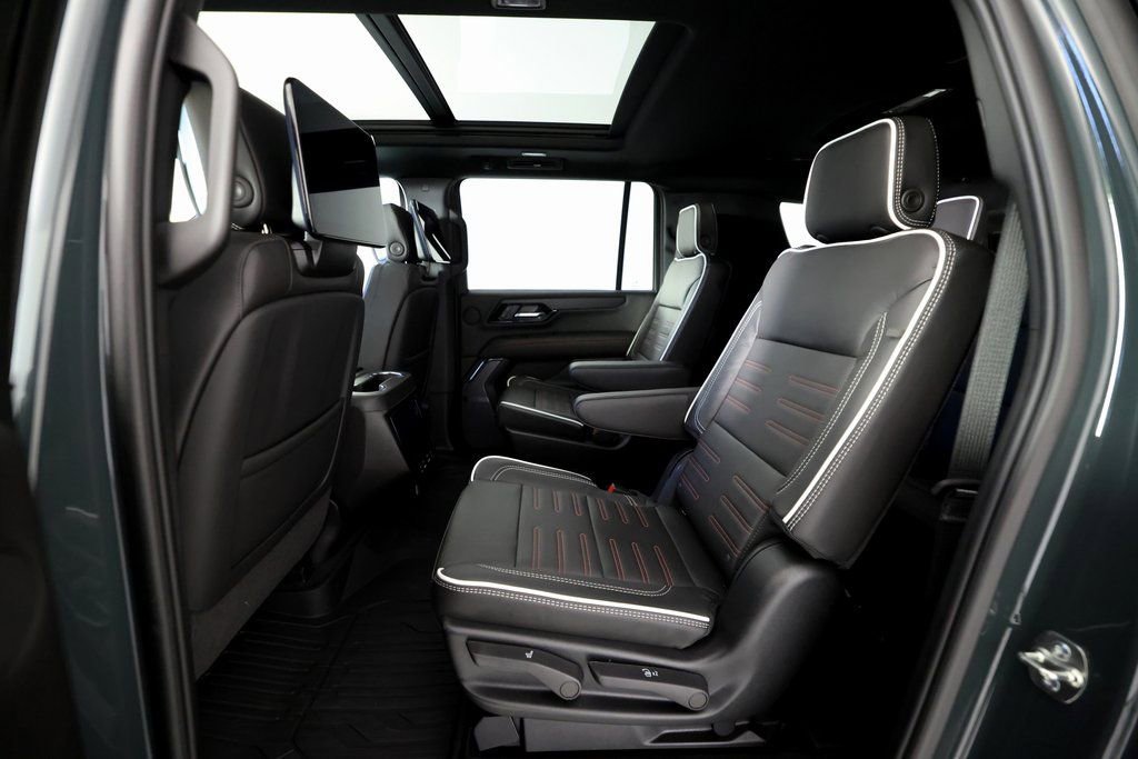 Used 2026 GMC Yukon XL AT4 Ultimate w/ LPO, Floor Liner Package image 15