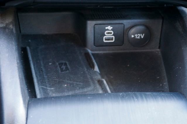 Used 2025 Ford Escape Platinum image 20